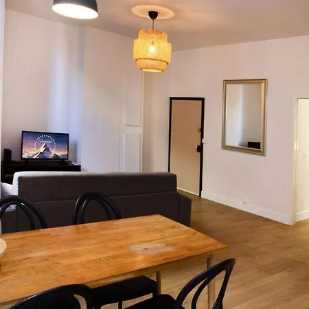 Apartmán Elegant Et Lumineux Pour 4 Personnes A By Weekome