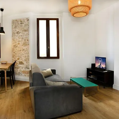 Elegant Et Lumineux Pour 4 Personnes A By Weekome Apartmán Antibes